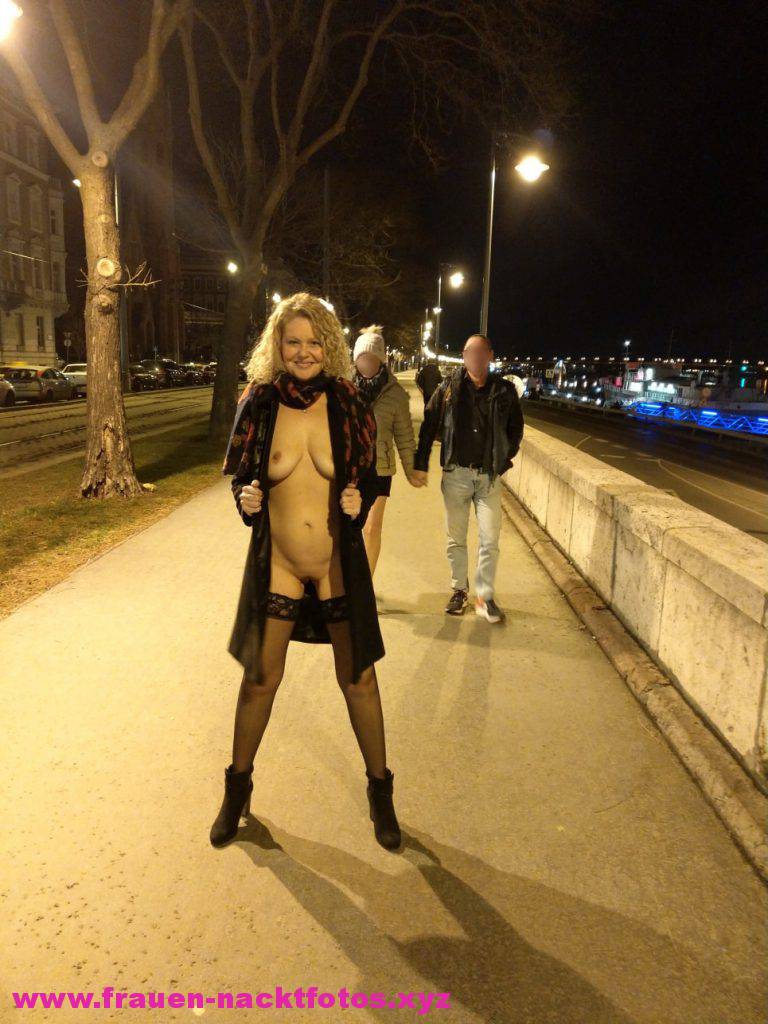 Ehefrau Nude In Public Flashing Sexy Wife Amateur